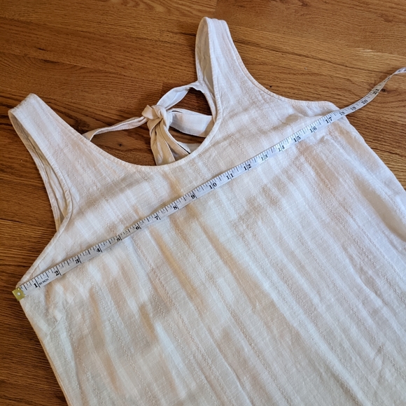 Sleeveless Cloth & Stone dress - Picture 6 of 8